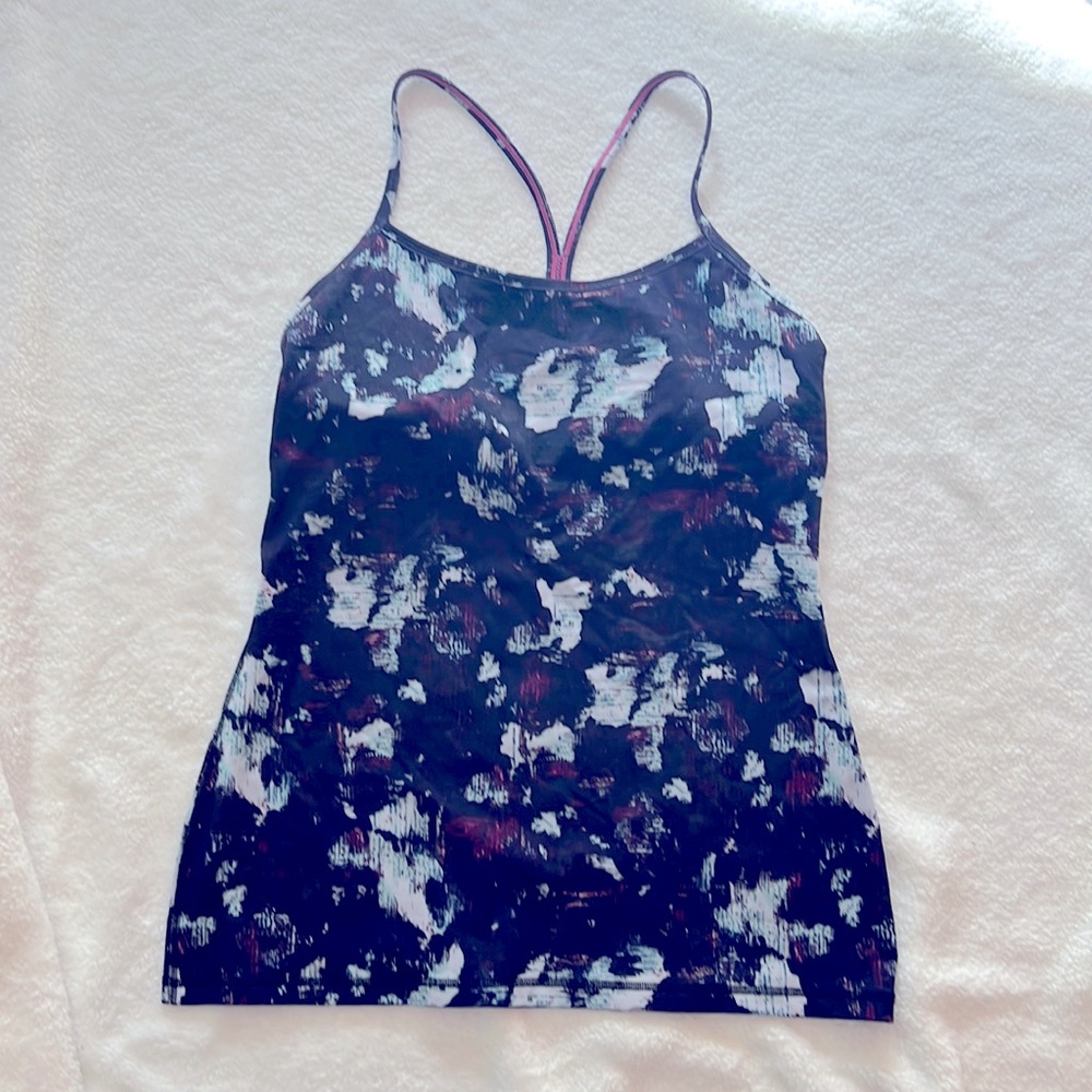 Lululemon tank built in bra size 10